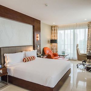 Harbour View Suites